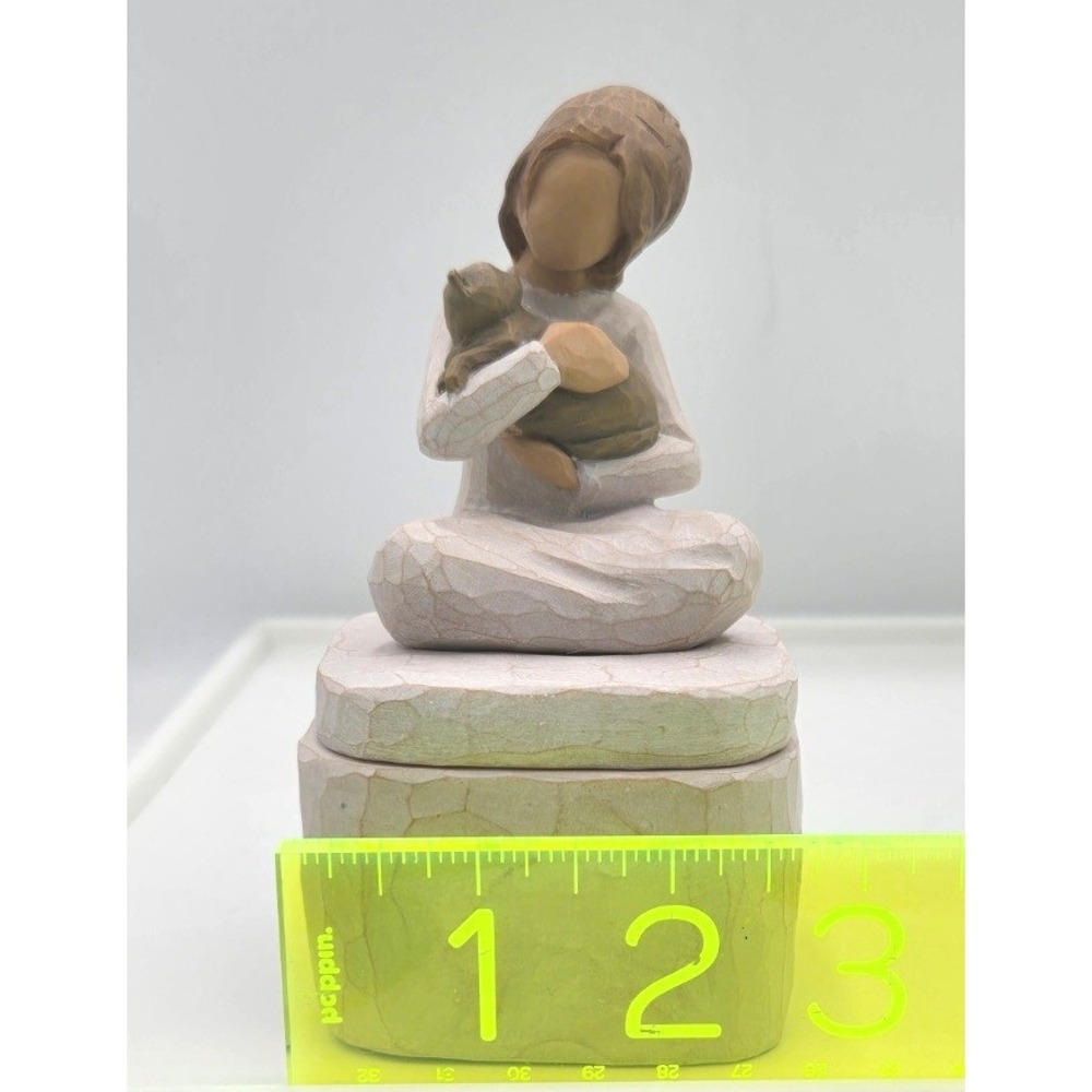 Willow Tree Kindness Keepsake Box Susan Lordi DEMDACO Girl with Cat Figurine - Picture 8 of 8